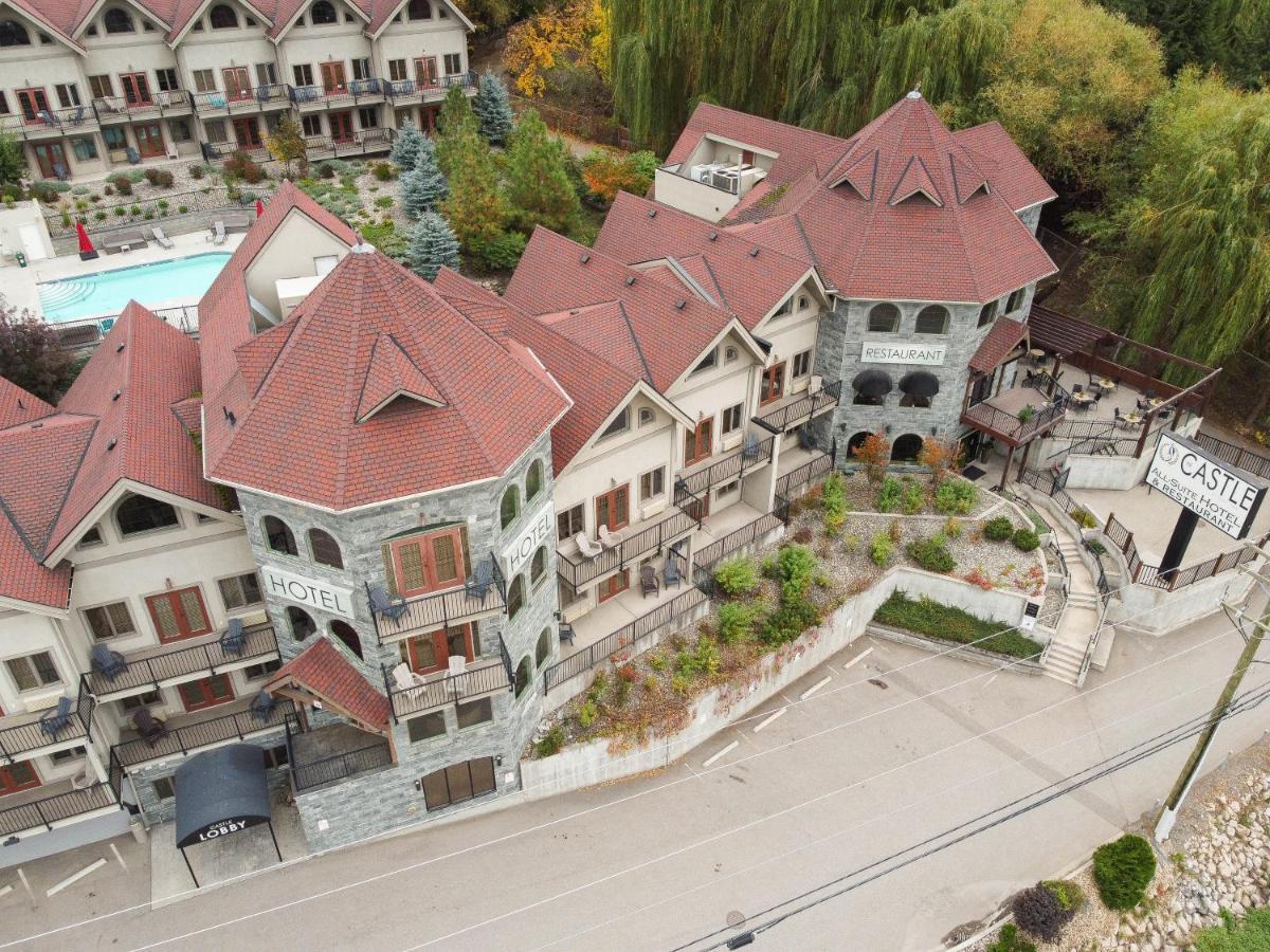 The Castle At Swan Lake Vernon Kültér fotó